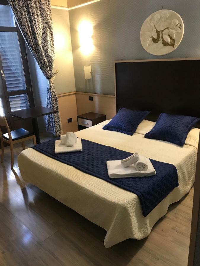 La Casa Di Maurizio Bed & Breakfast Rome Exterior photo